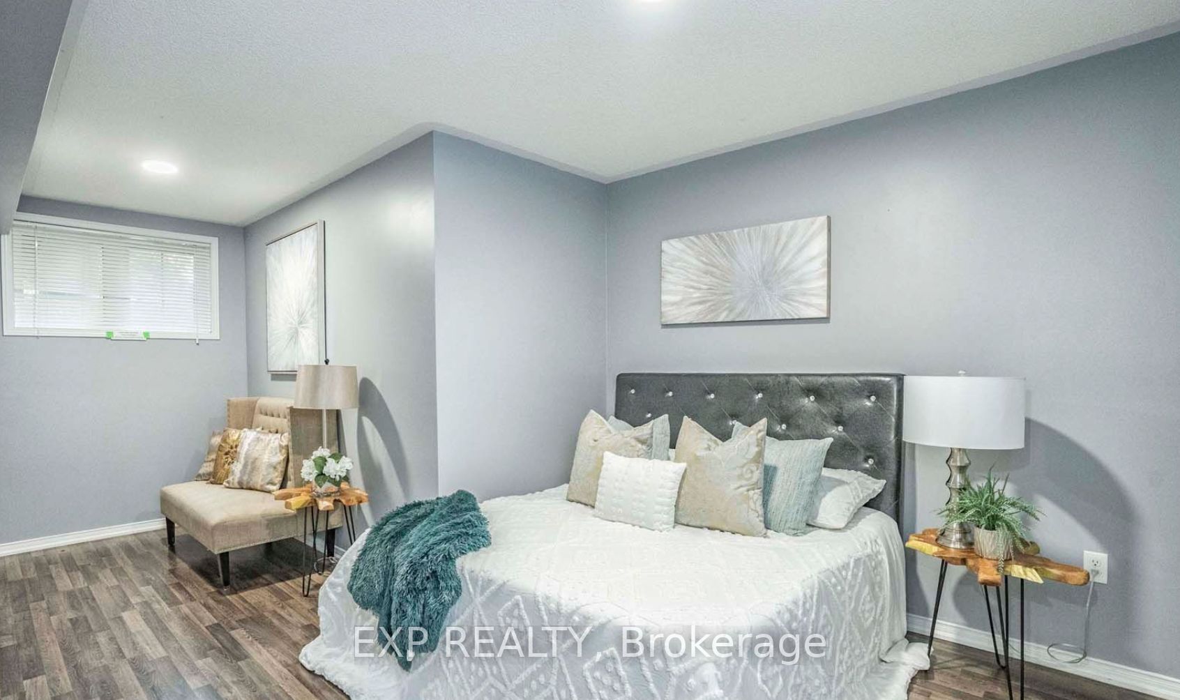 2500 Post Rd, #4
