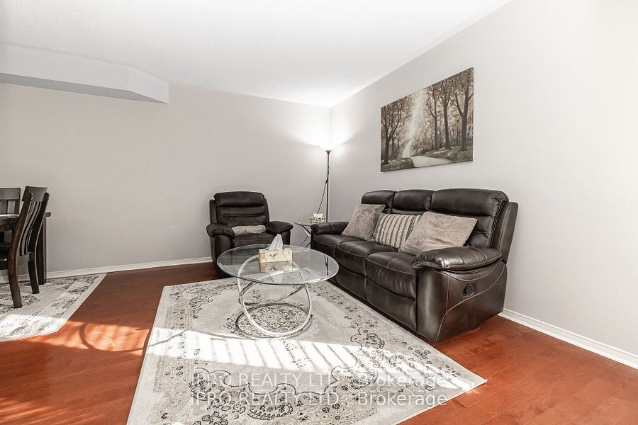2555 Thomas St, #112