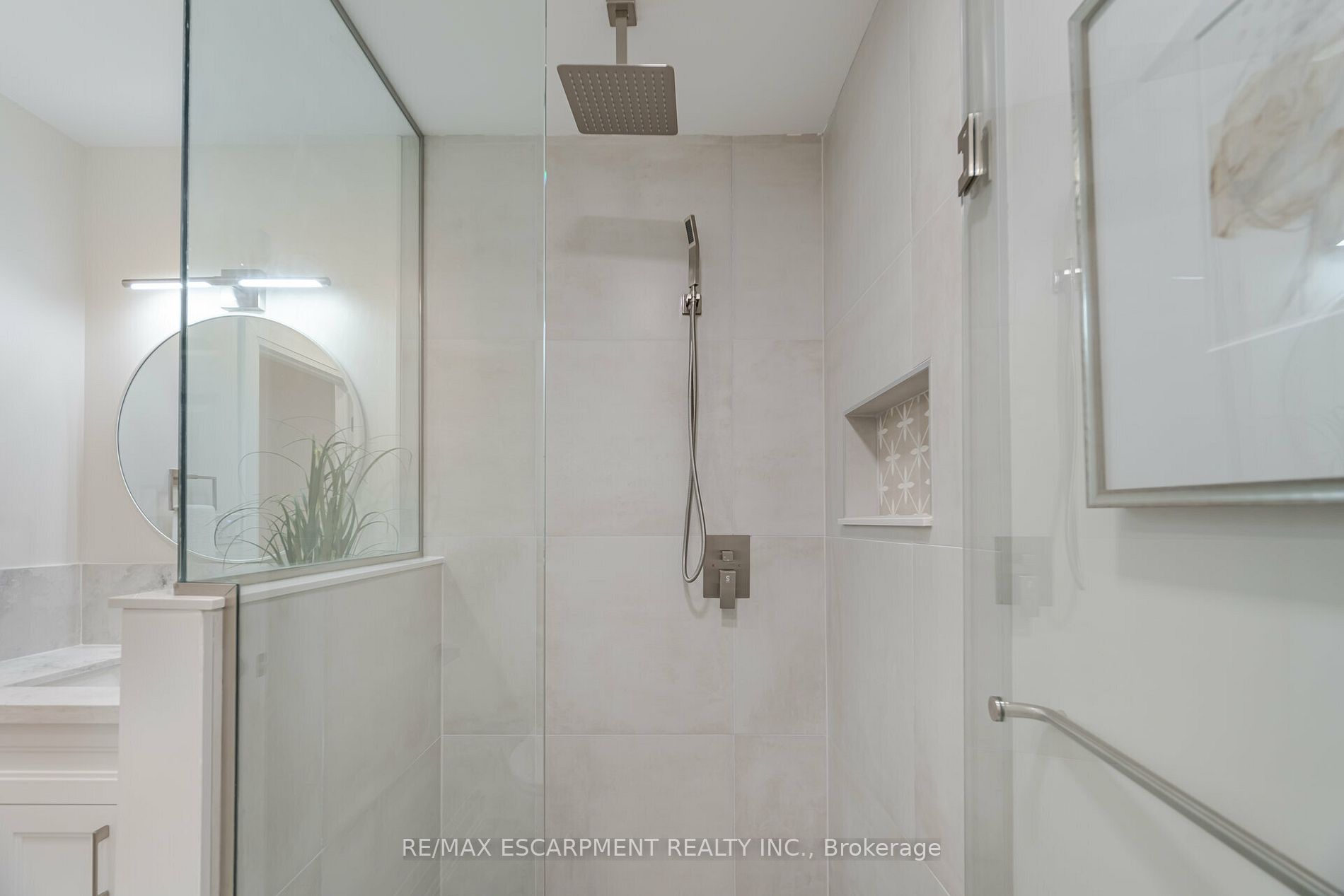 3150 Bentworth Dr