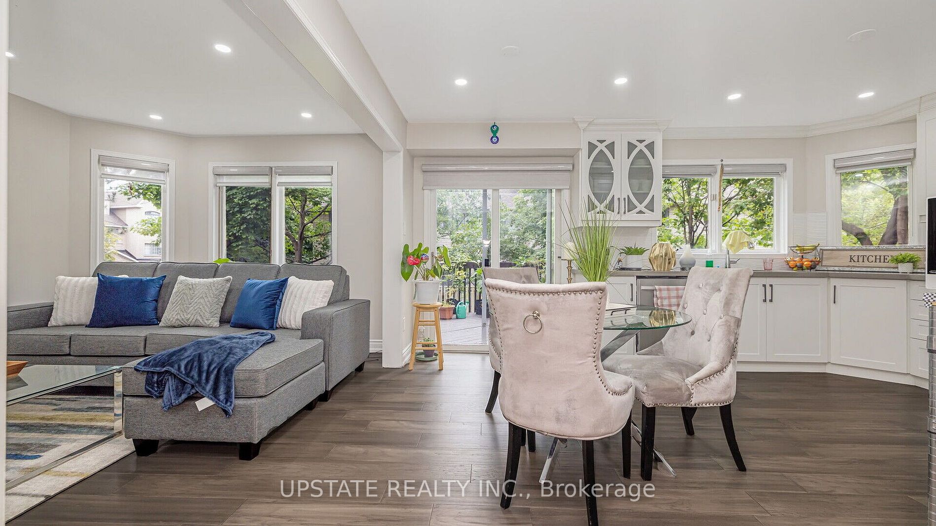 2262 Yorktown Circ