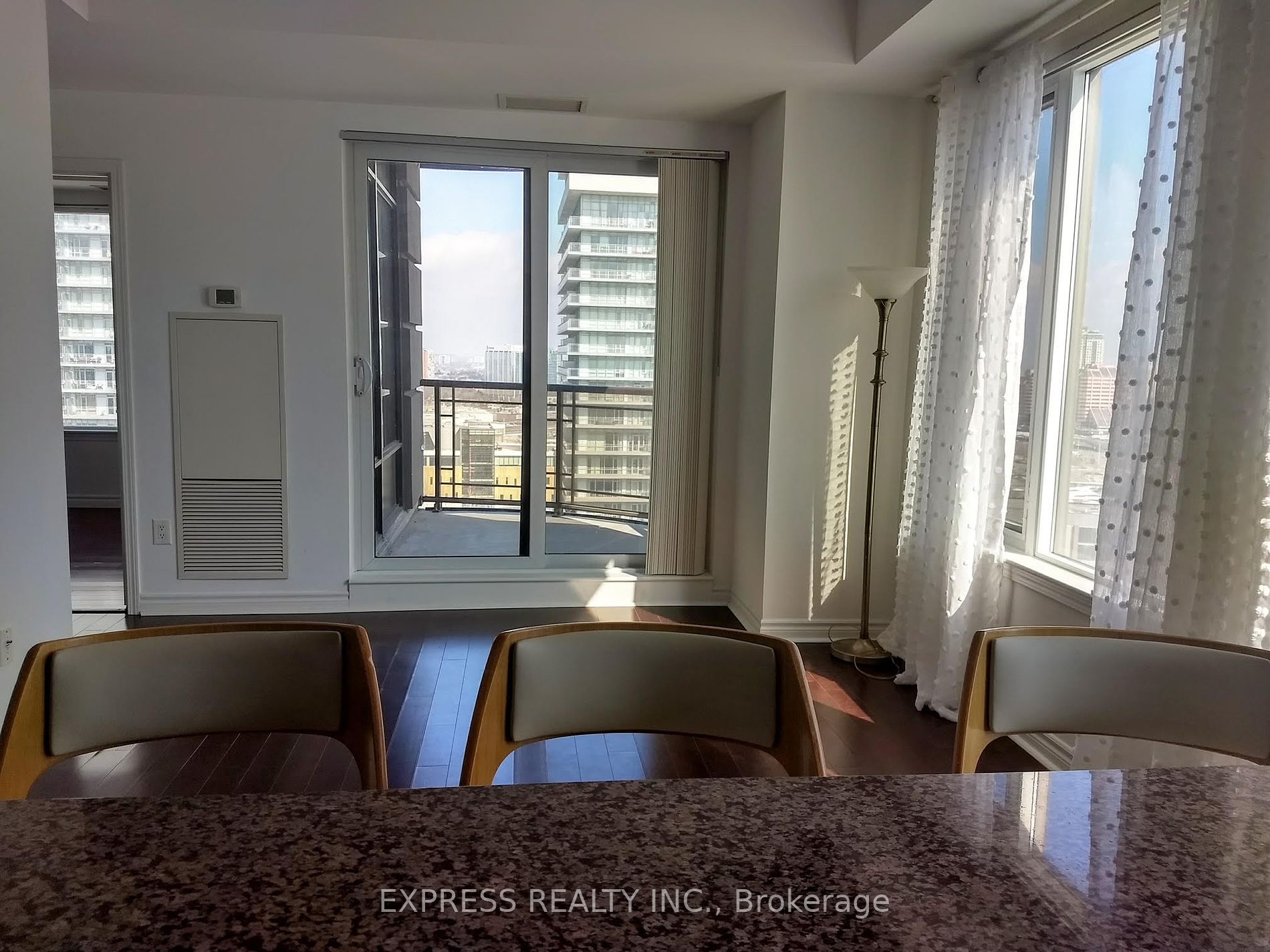 385 Prince of Wales Dr, #1605