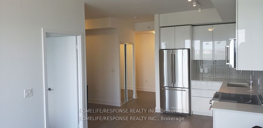 30 SHORE BREEZE Dr, #4709