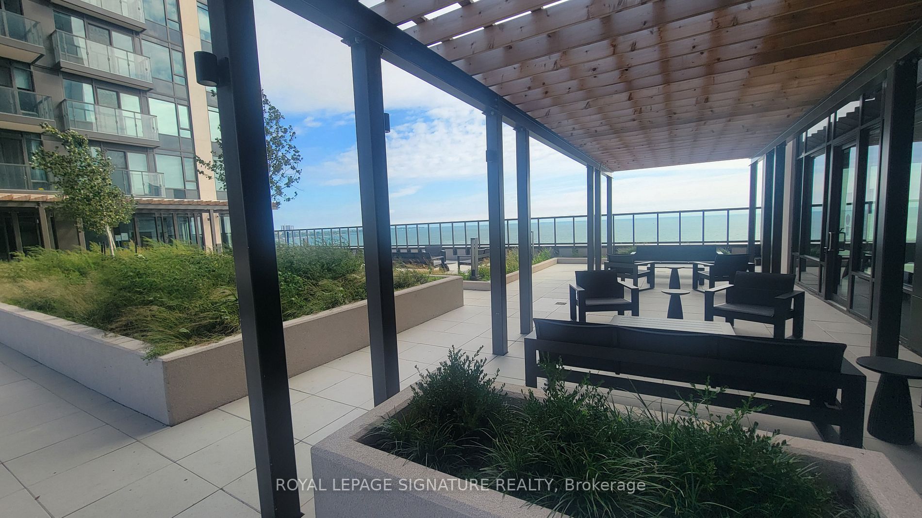 1926 Lake Shore Blvd W, #4015