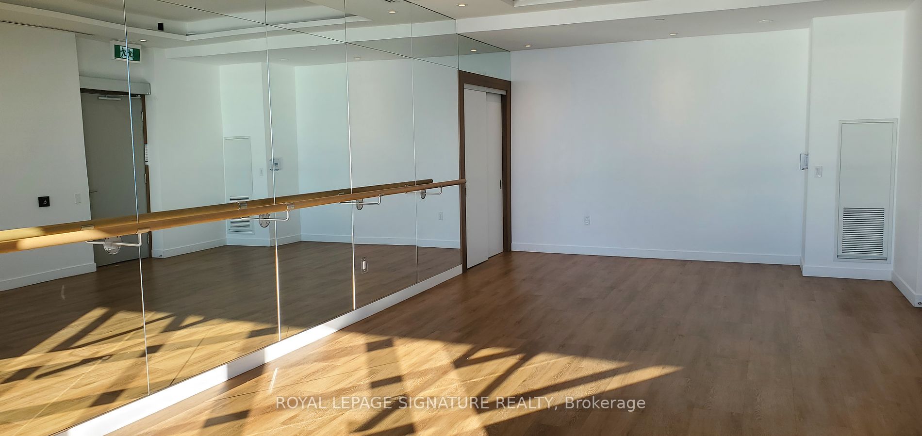 1926 Lake Shore Blvd W, #4015