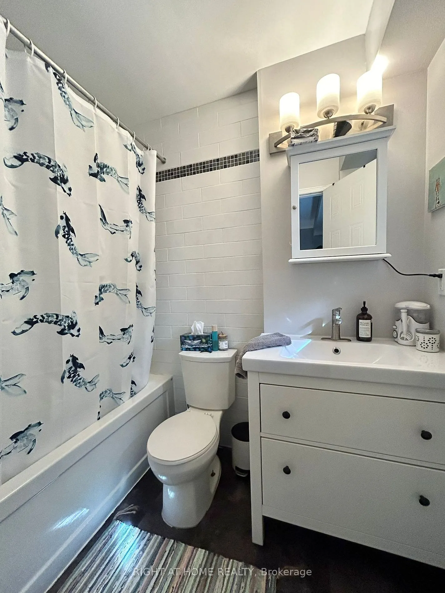54 Stewart Maclaren Rd, #56