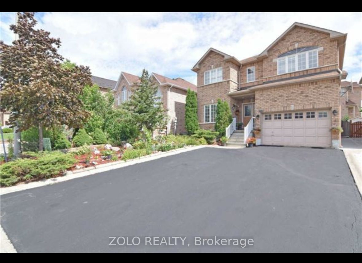 3242 Scotch Pine Gate