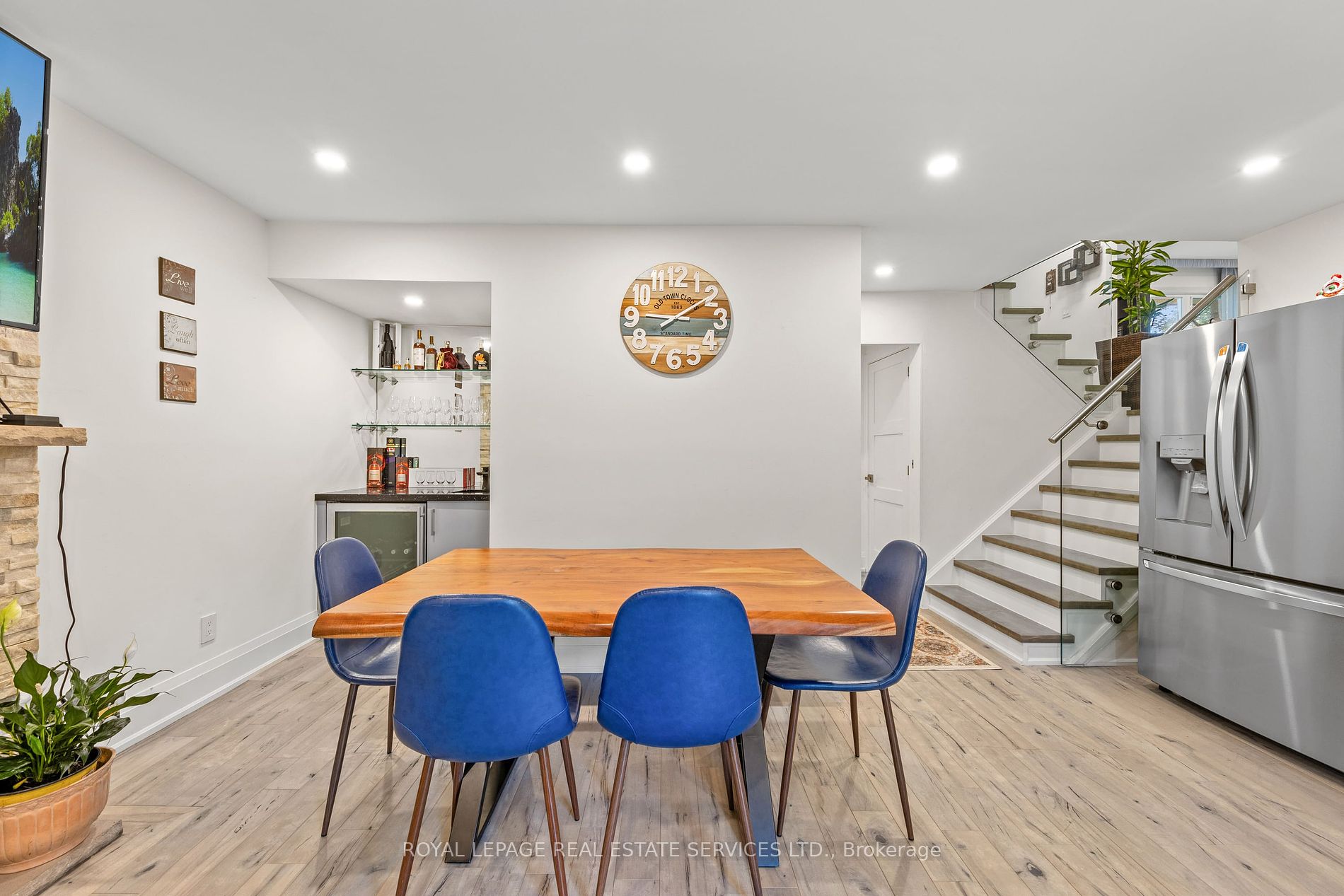 2816 Constable Rd