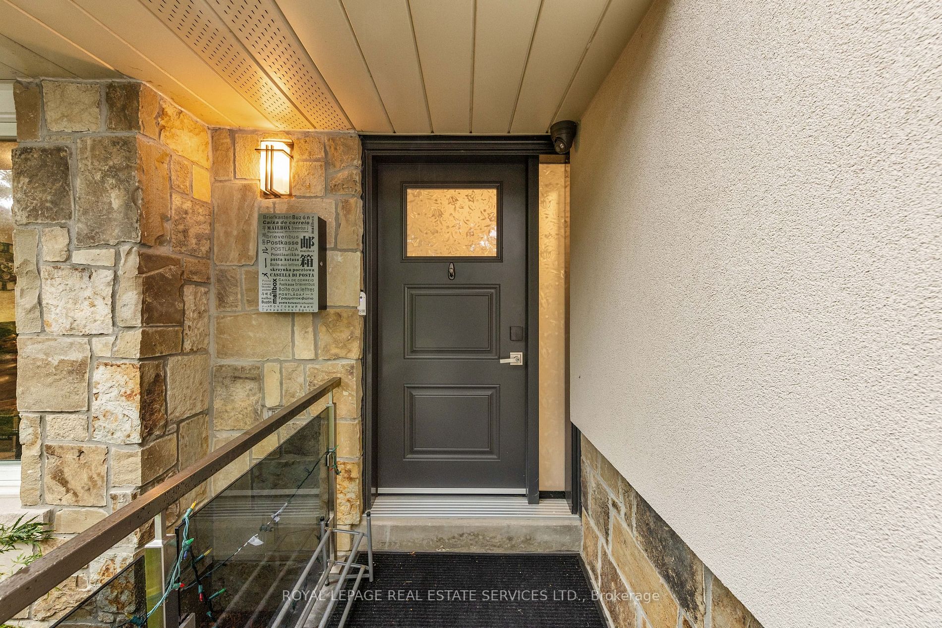 2816 Constable Rd