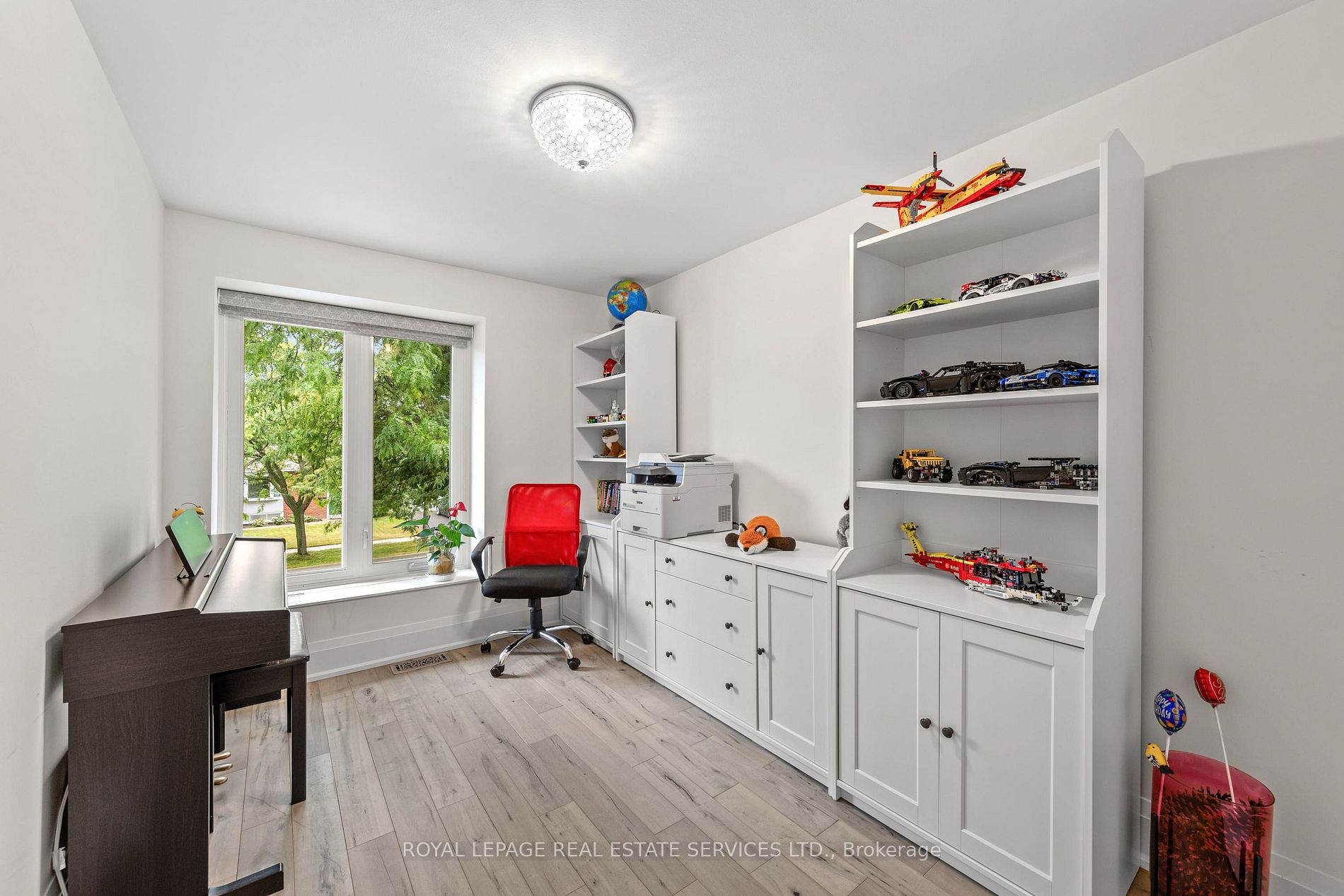 2816 Constable Rd