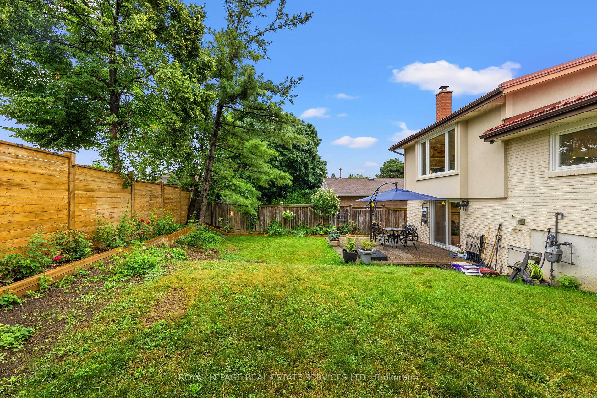 2816 Constable Rd