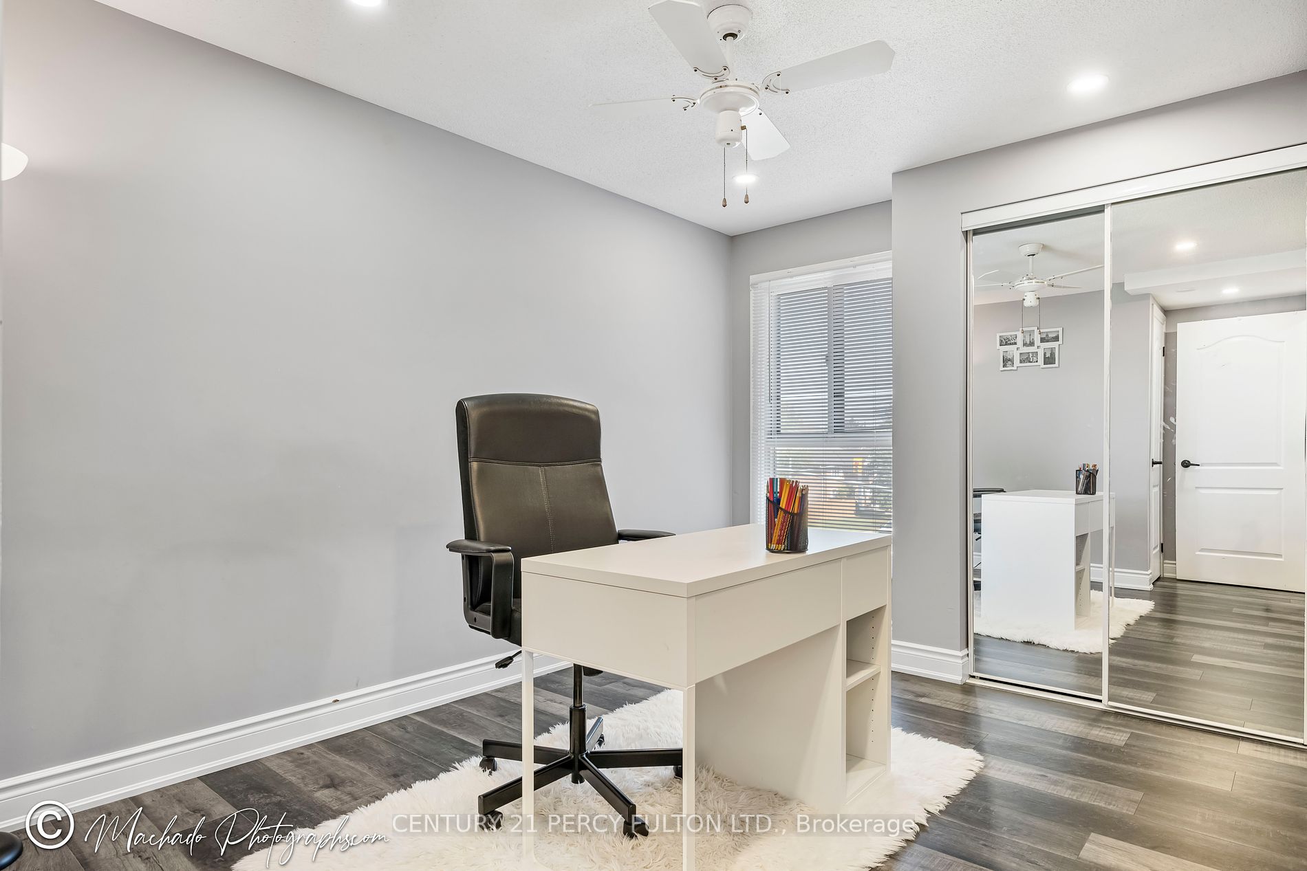 59 Kenninghall Blvd, #2