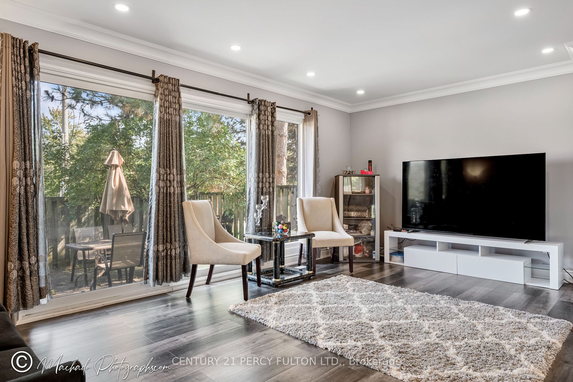 59 Kenninghall Blvd, #2