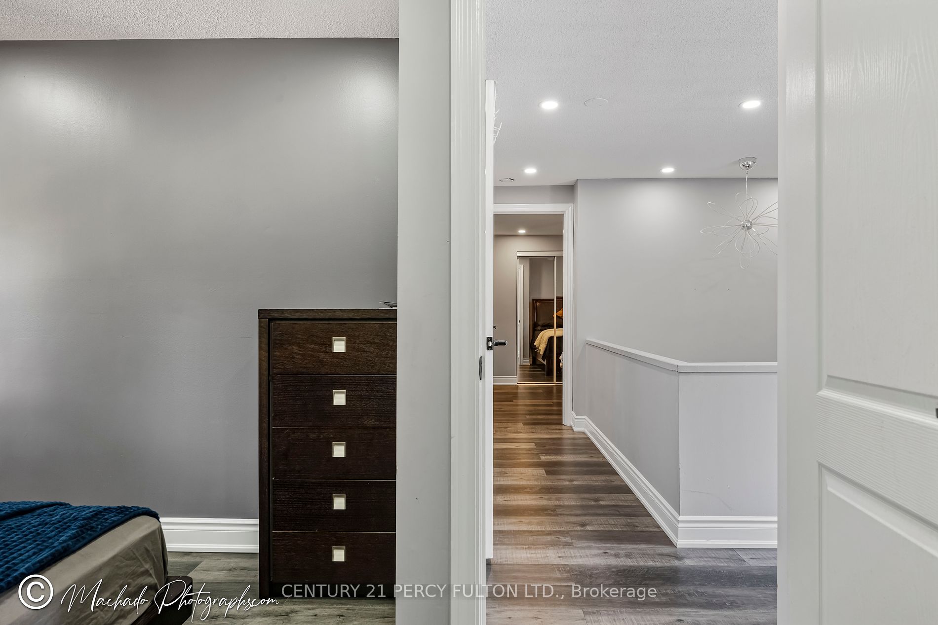 59 Kenninghall Blvd, #2