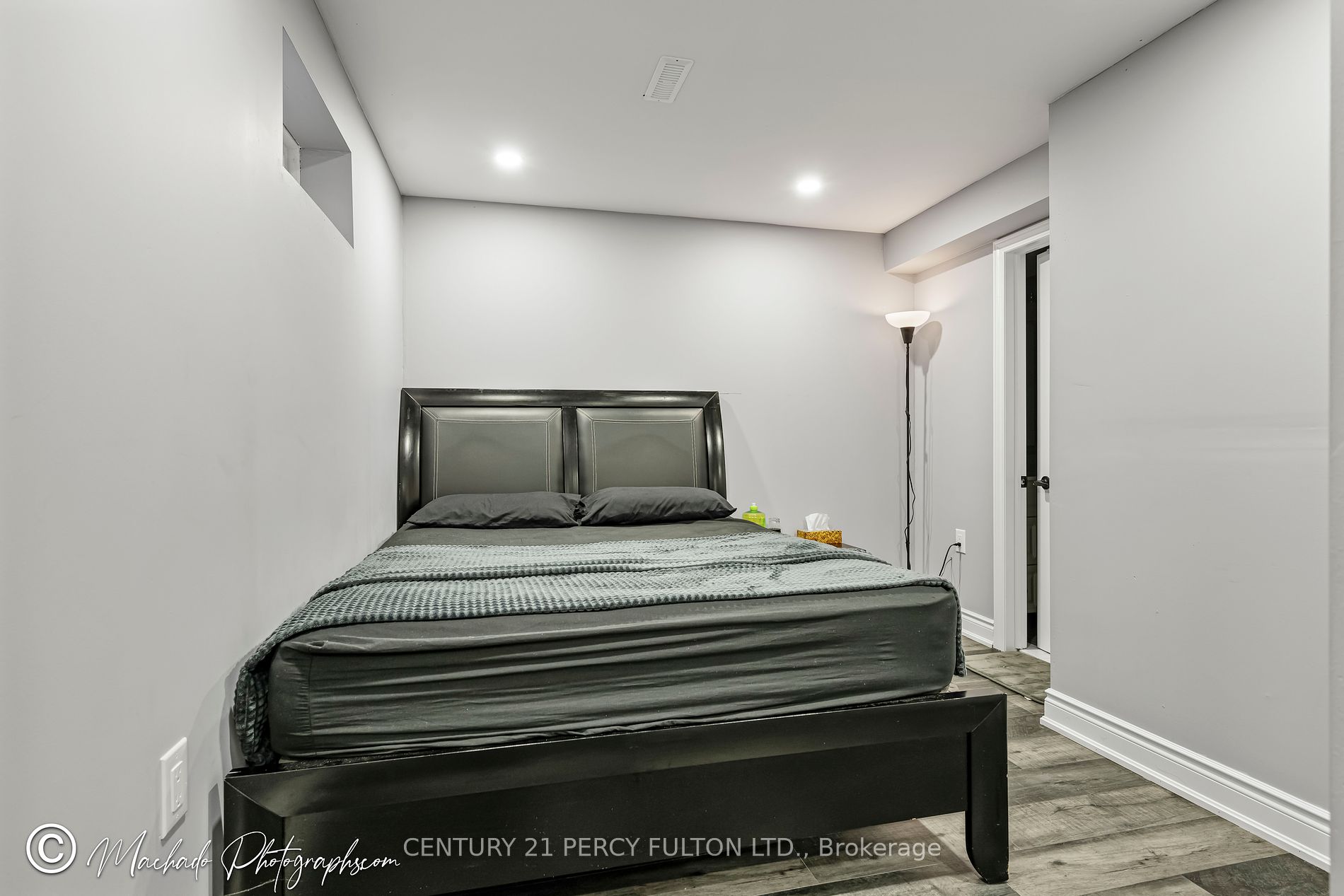 59 Kenninghall Blvd, #2