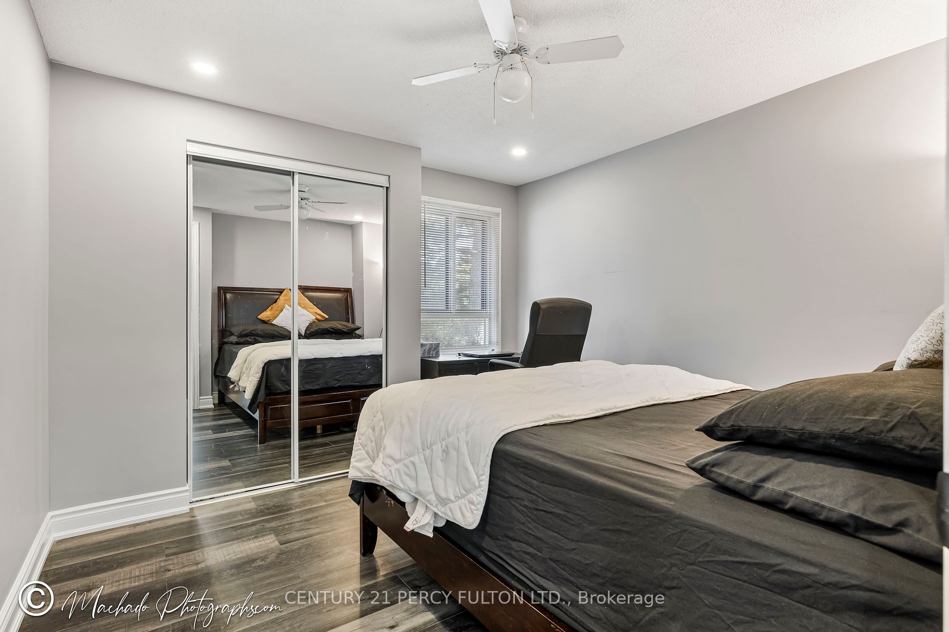 59 Kenninghall Blvd, #2