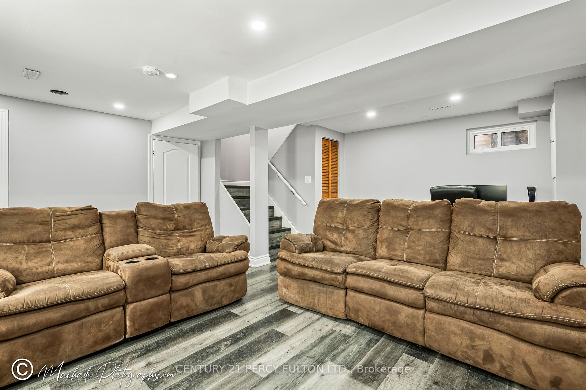 59 Kenninghall Blvd, #2