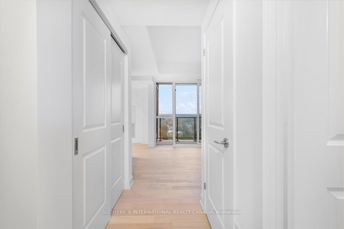 1063 Douglas Mccurdy Comm Circ, #1201