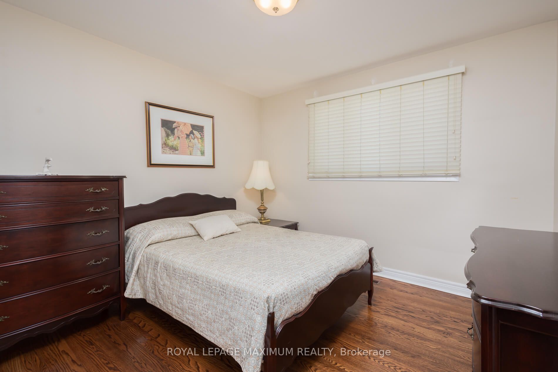90 Goldsboro Rd