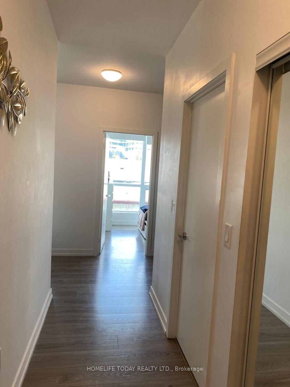 10 De Boers Dr, #601