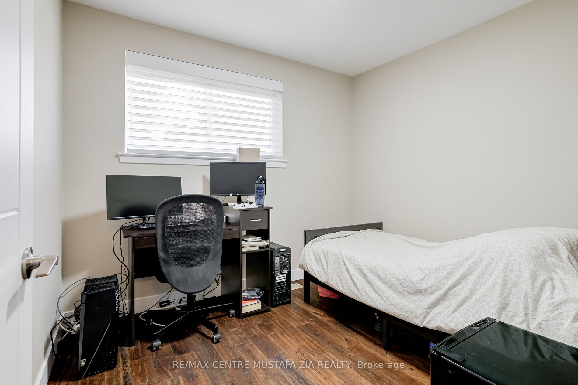 1629 Ogden Ave
