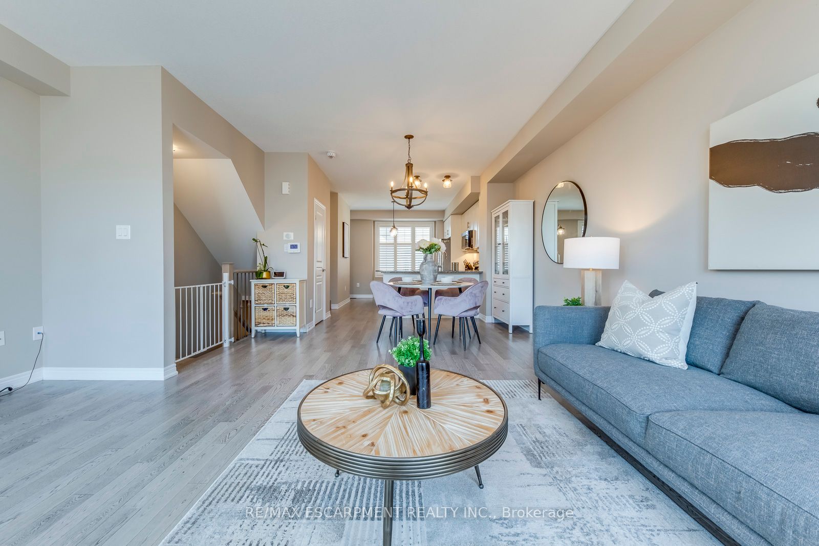 386 Belcourt Common