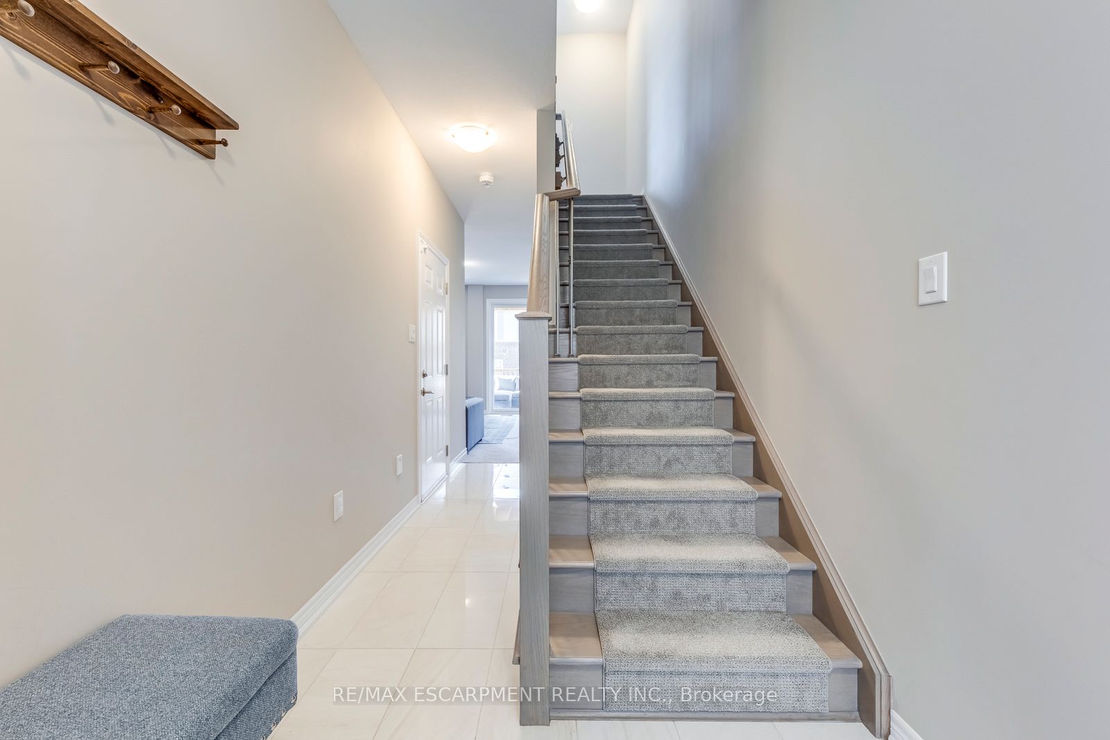 386 Belcourt Common