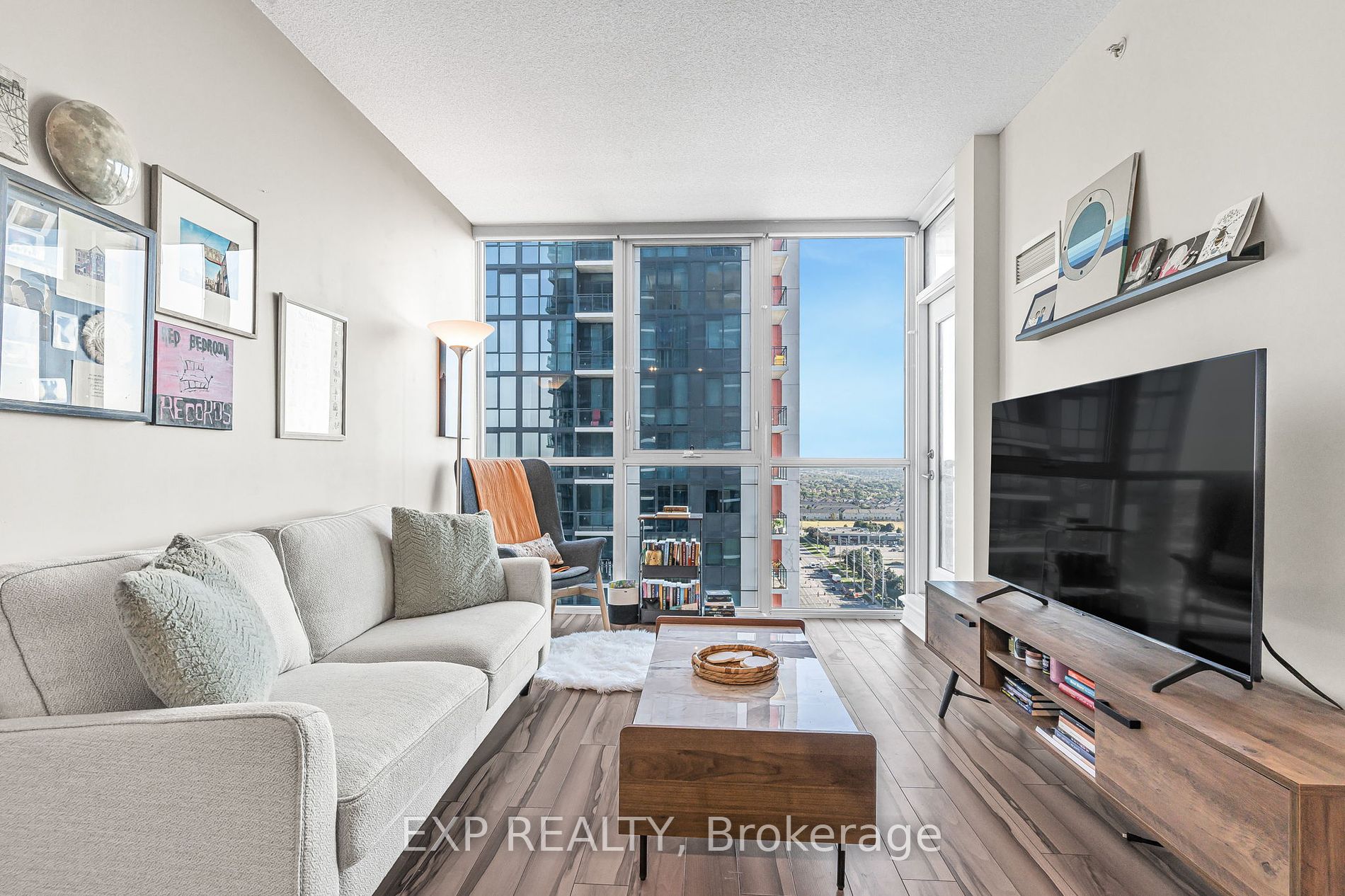 75 Eglinton Ave W, #1901