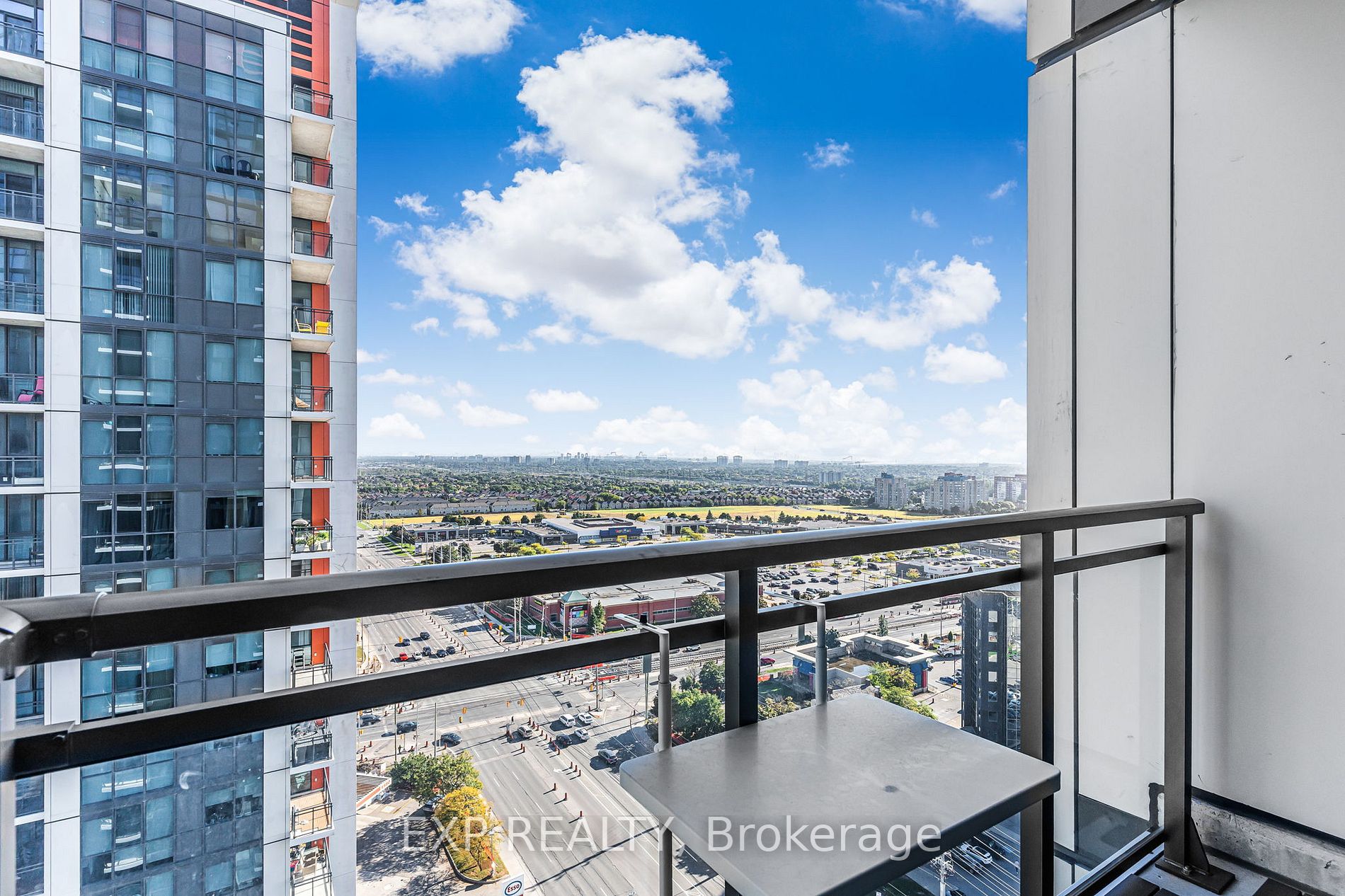 75 Eglinton Ave W, #1901