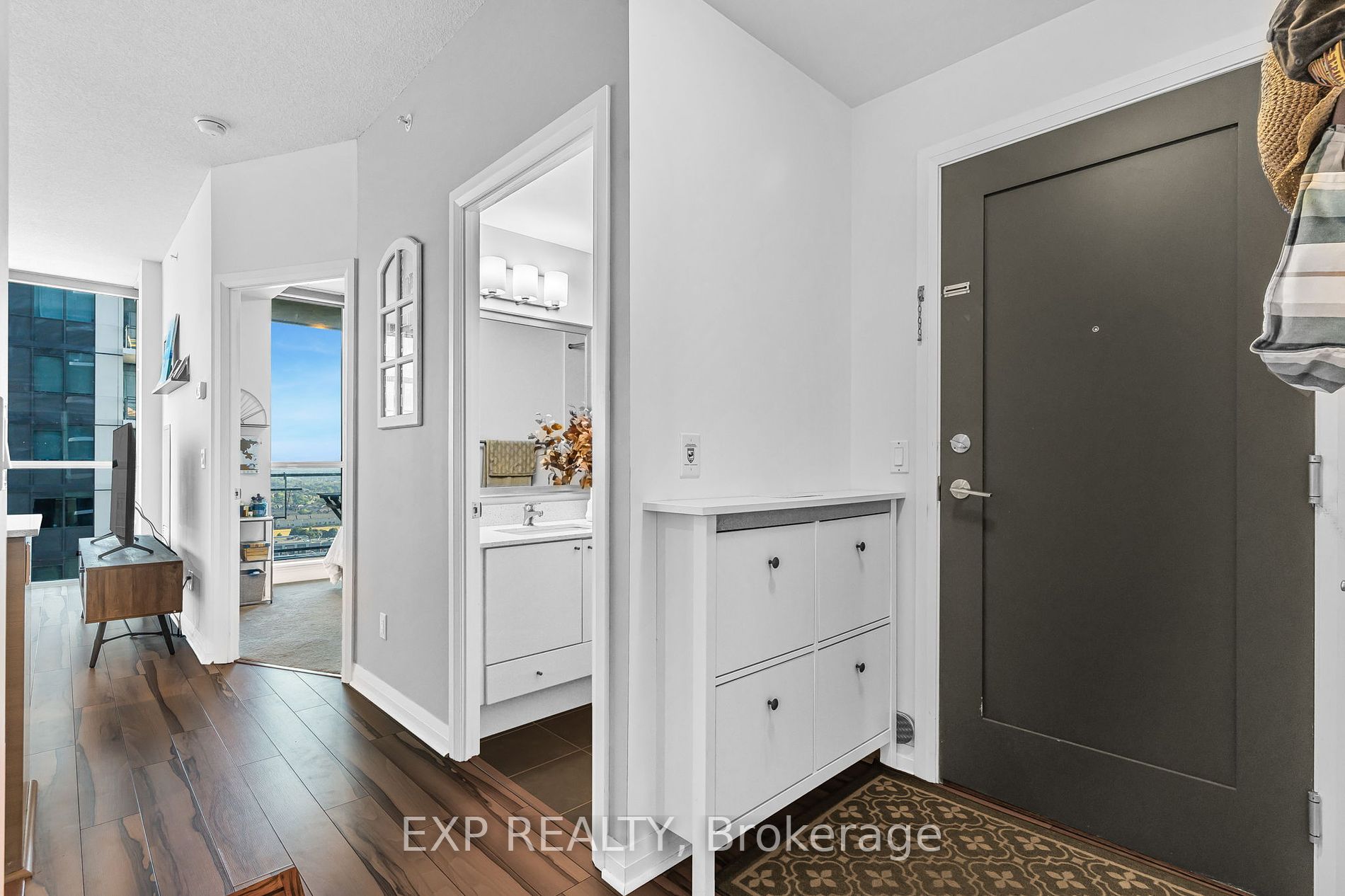 75 Eglinton Ave W, #1901