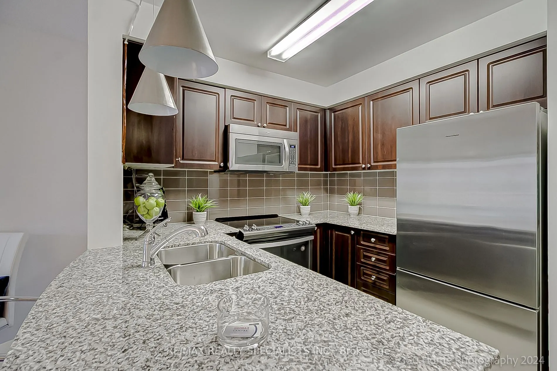 50 Via Rosedale, #117