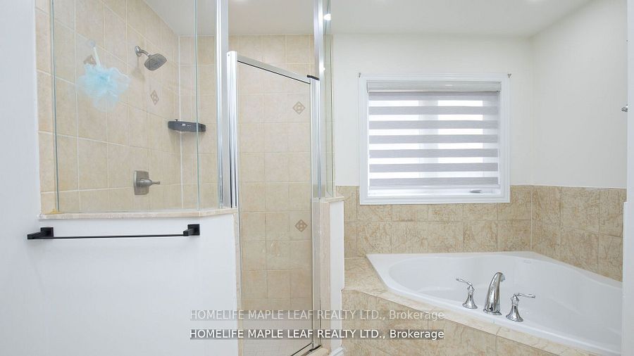 44 Eaglesprings Cres