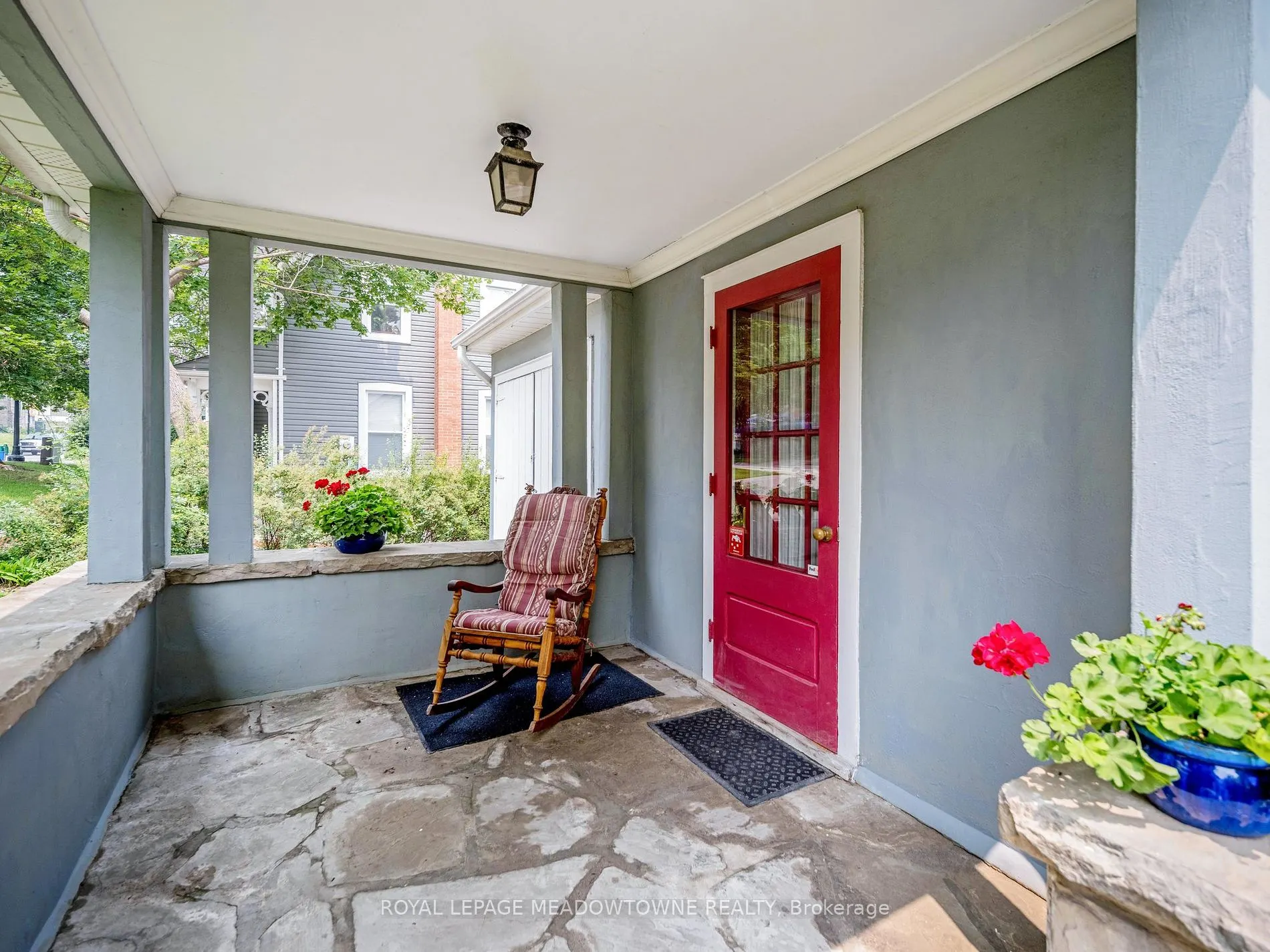 133 Main St S