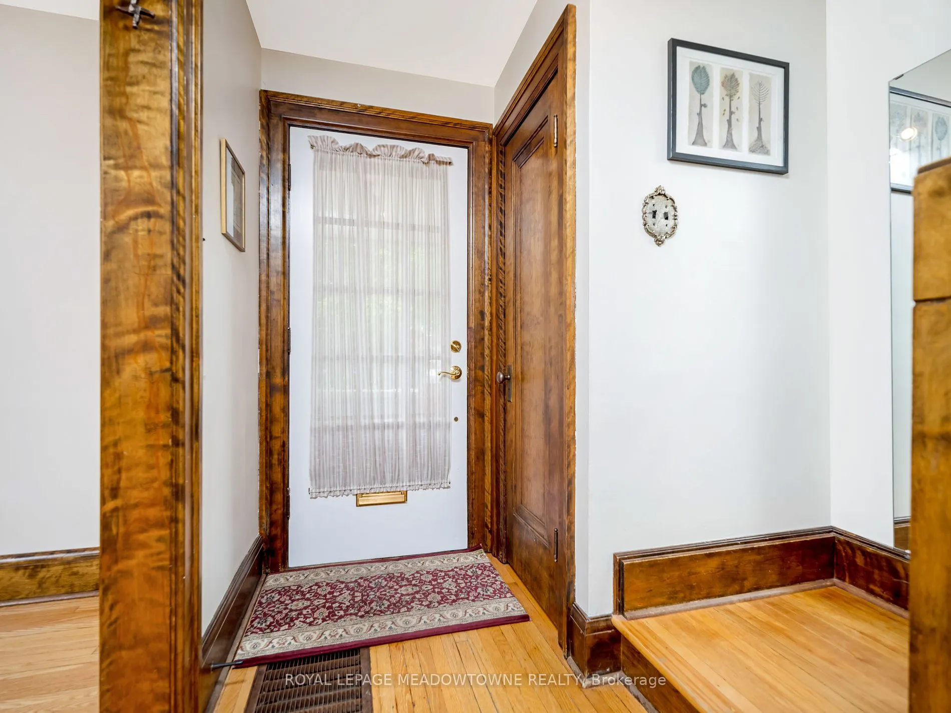 133 Main St S
