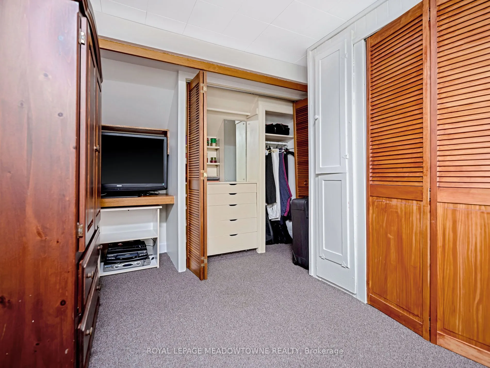 133 Main St S