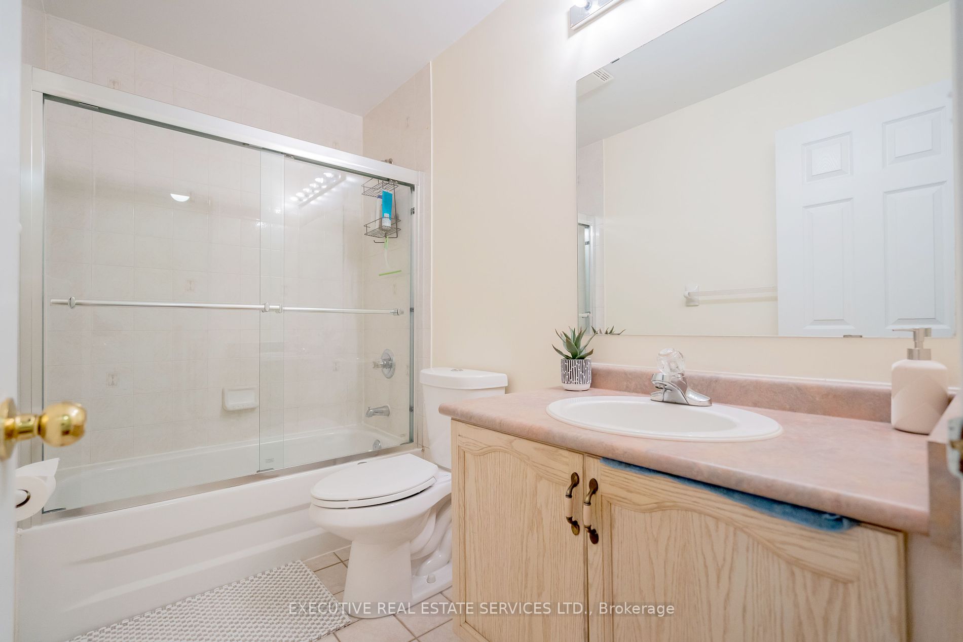 5420 Fallingbrook Dr, #72