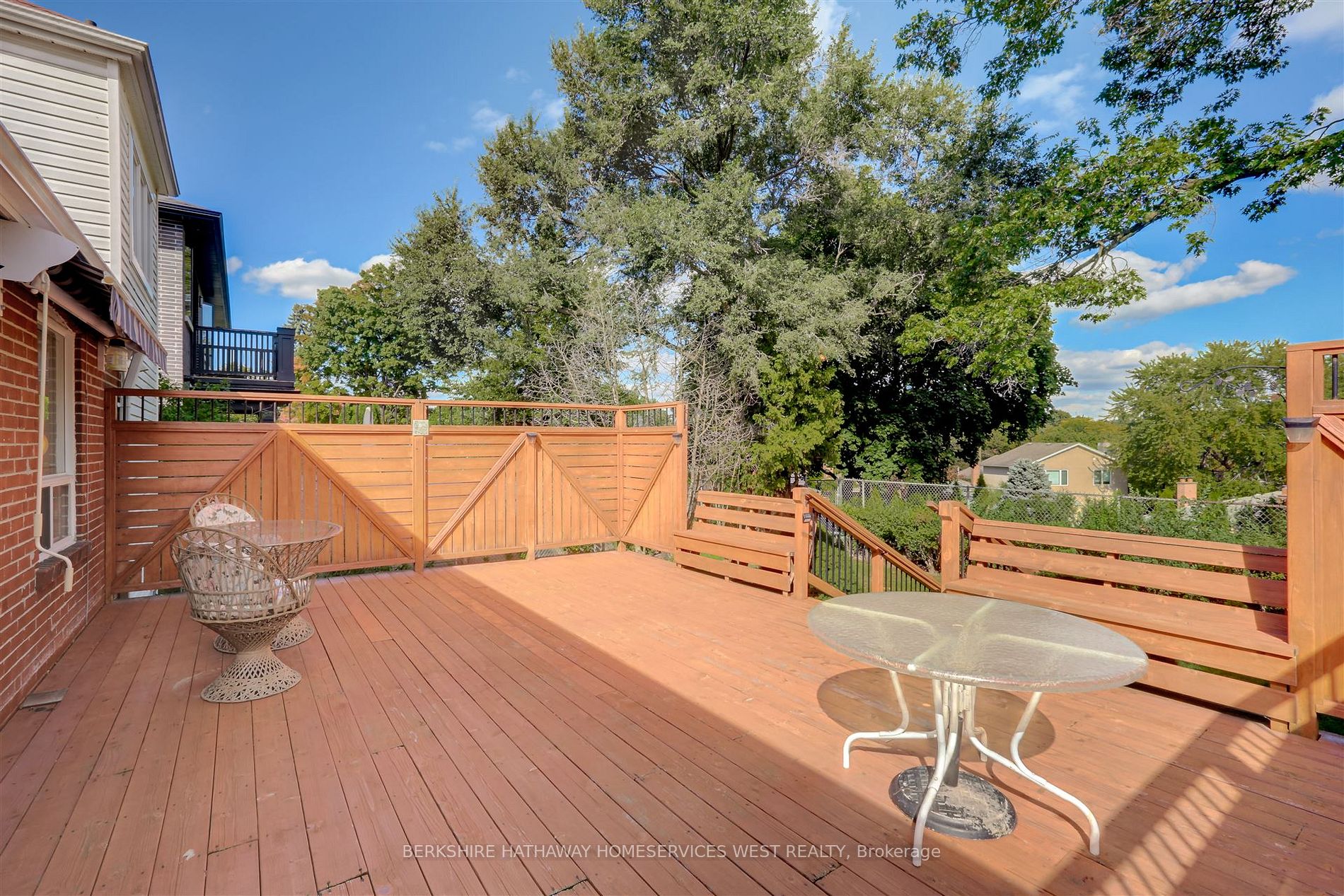 25 Beaucourt Road