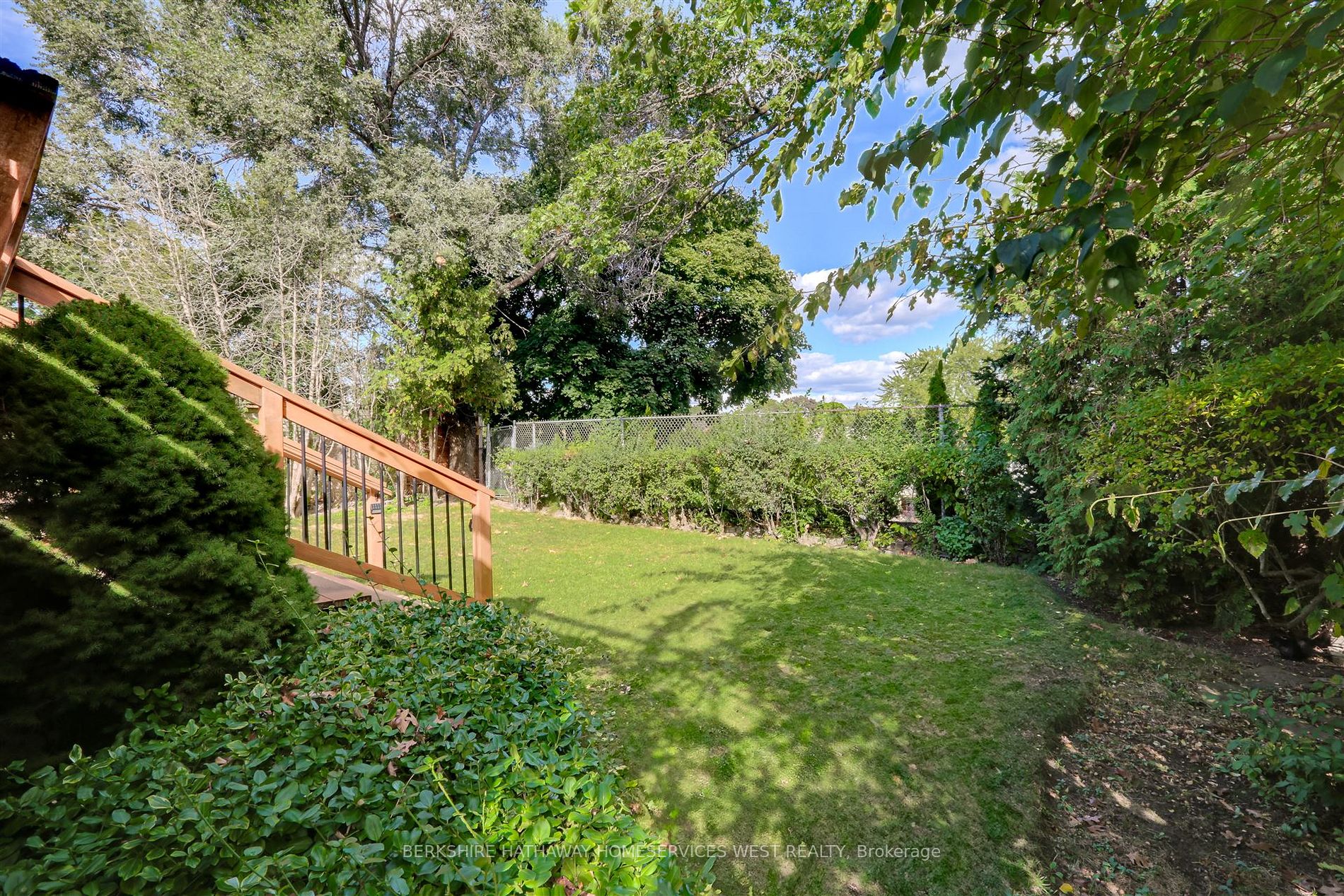 25 Beaucourt Road