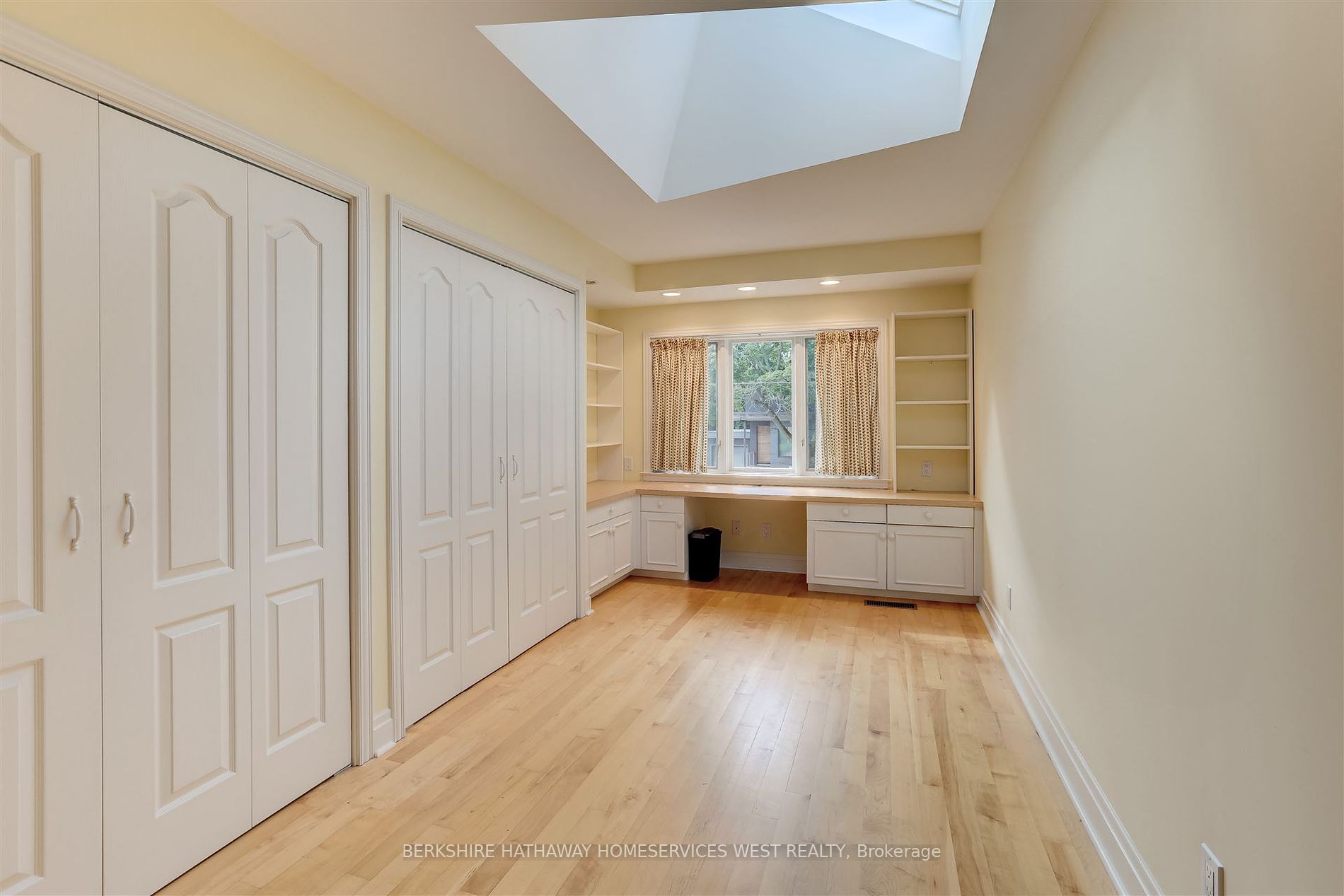25 Beaucourt Road