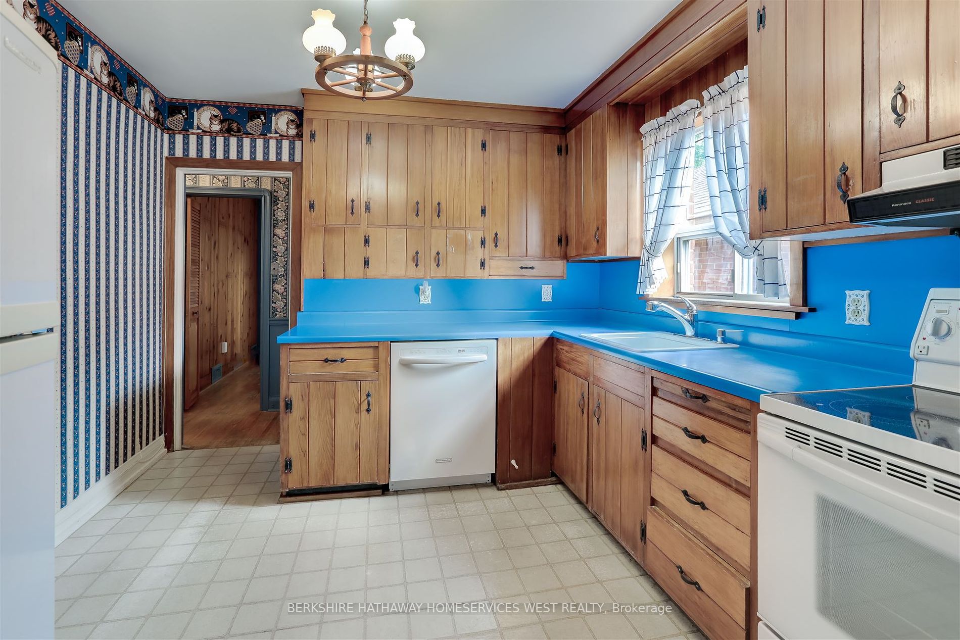 25 Beaucourt Road
