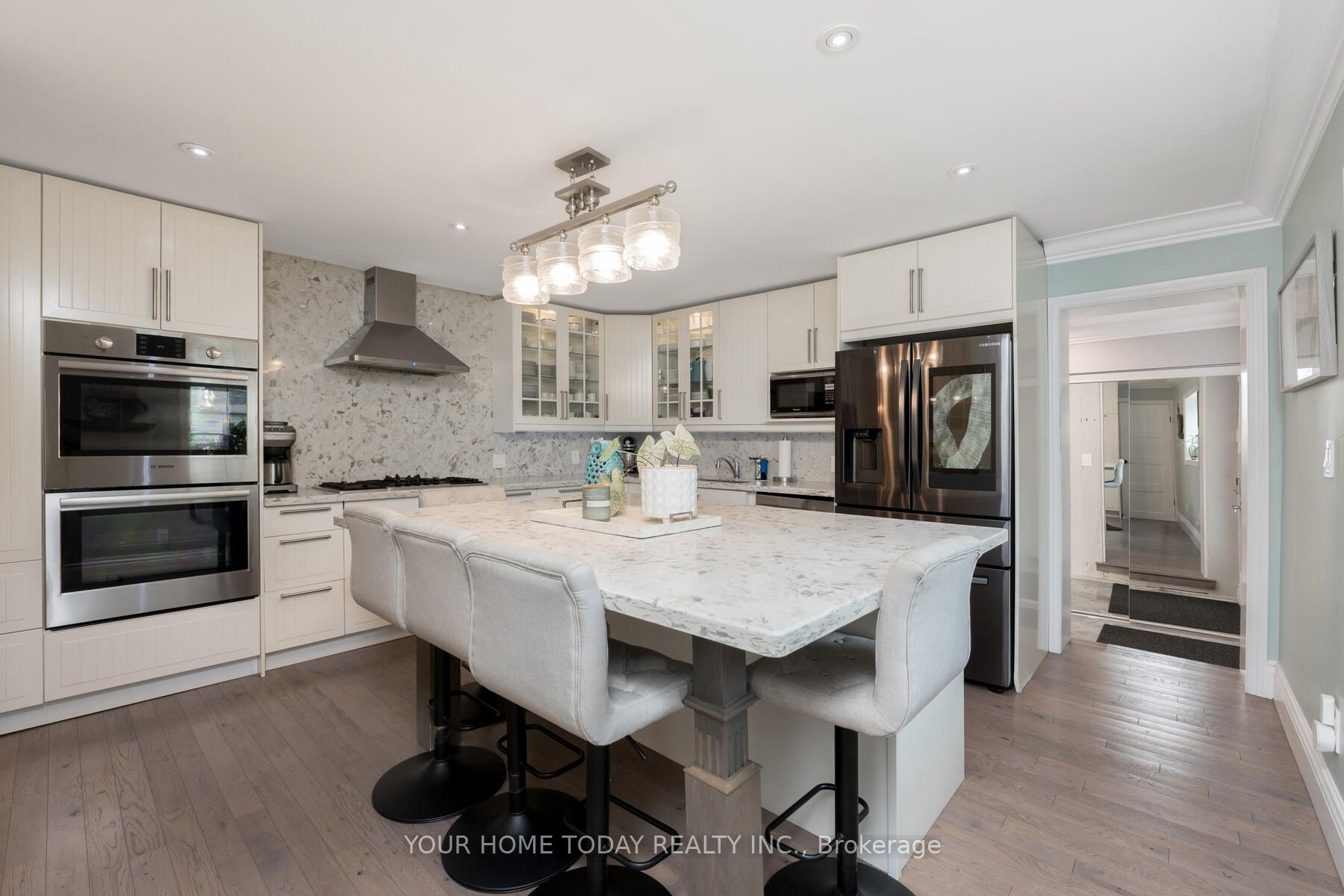 86 Mill St