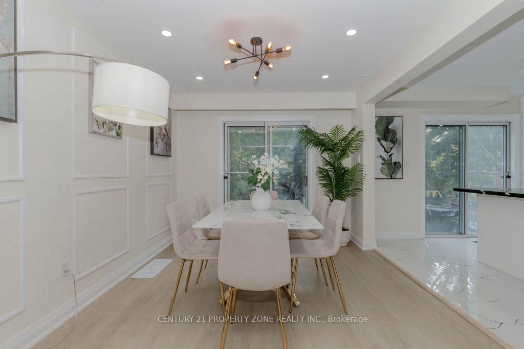 67 Cloverdale Dr