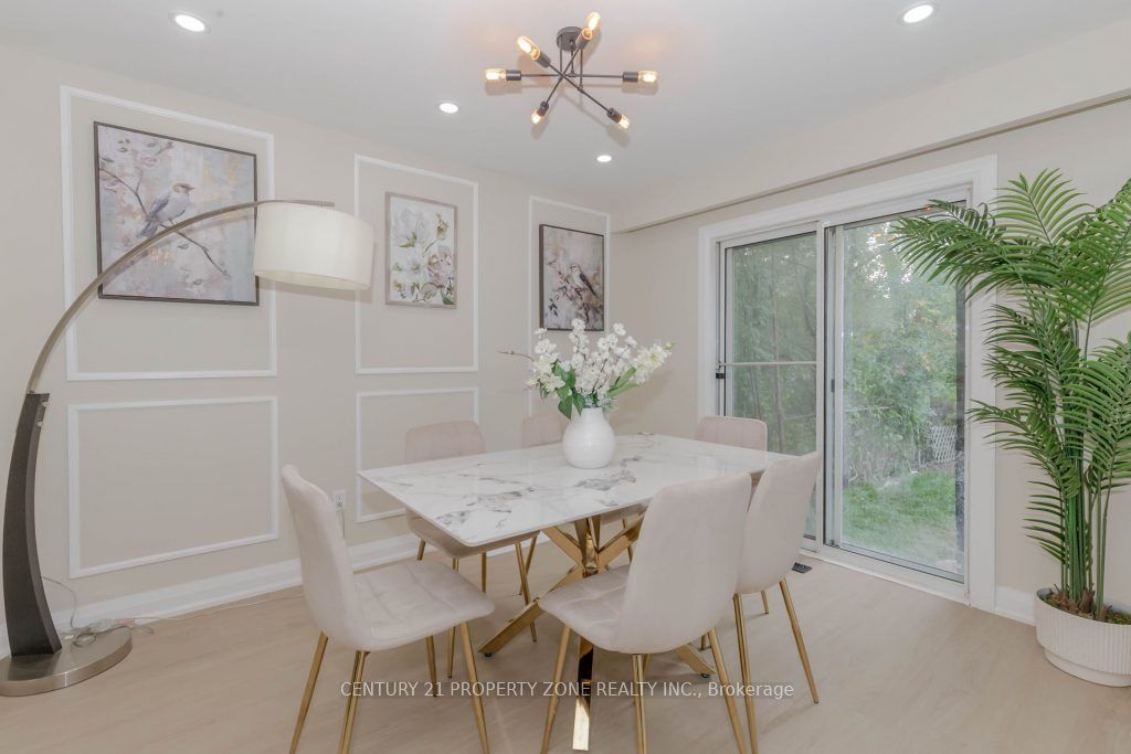 67 Cloverdale Dr