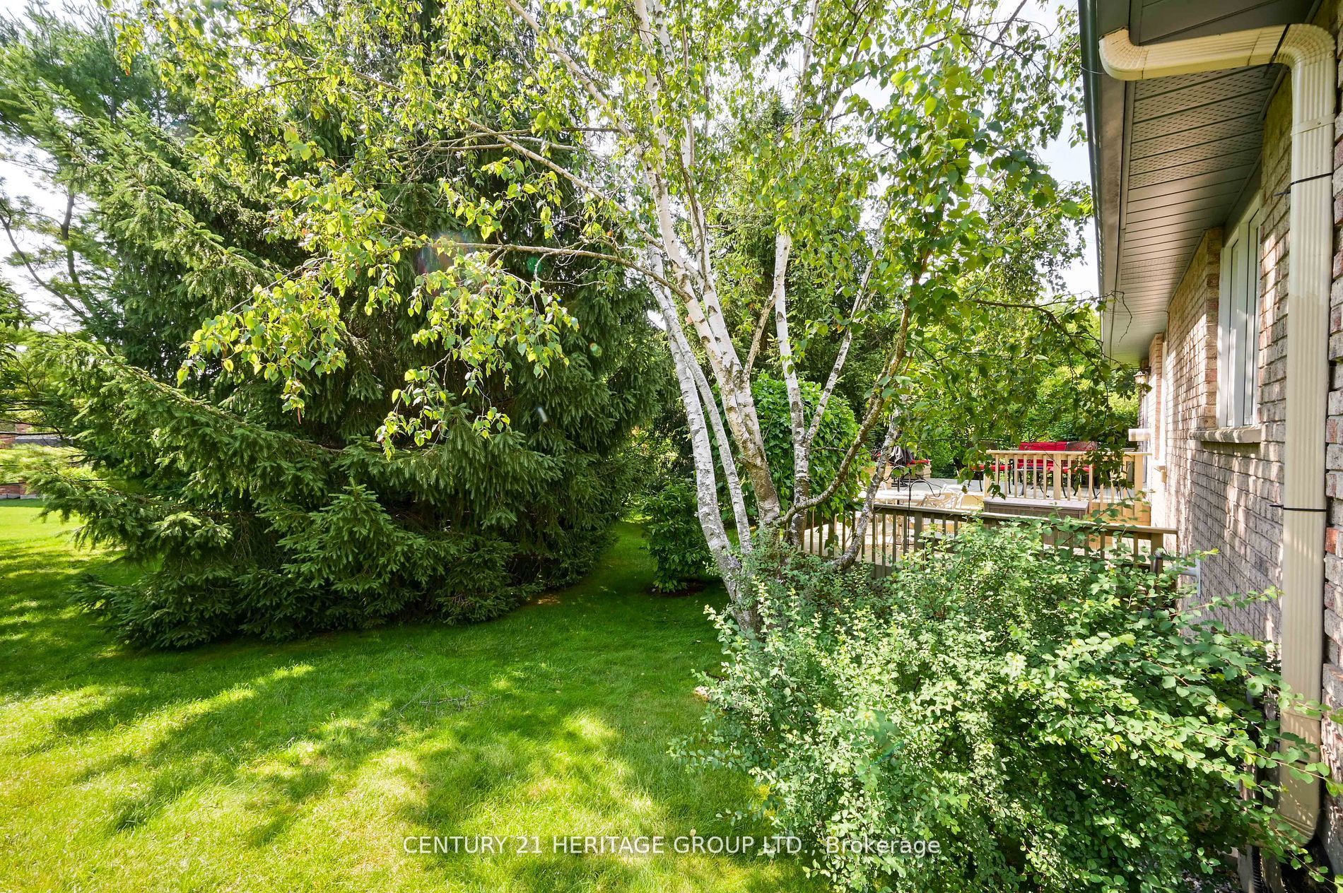23 Reddington Dr, #2