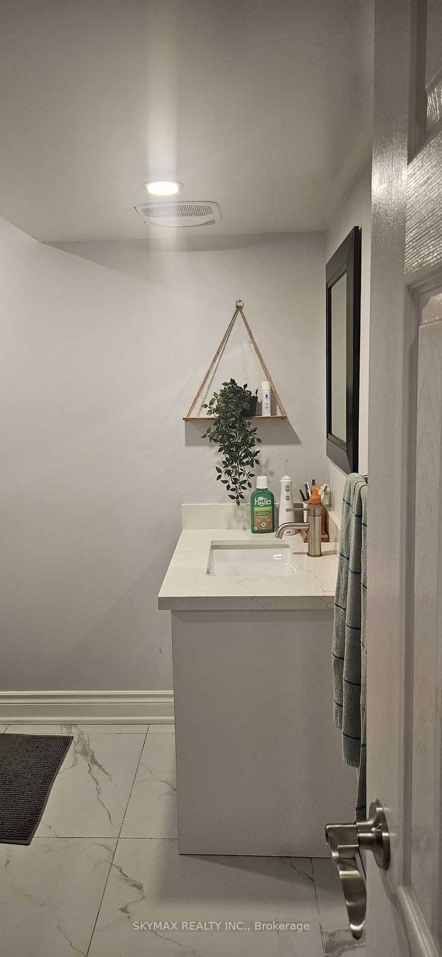 30 Richgrove Dr, #BSMT