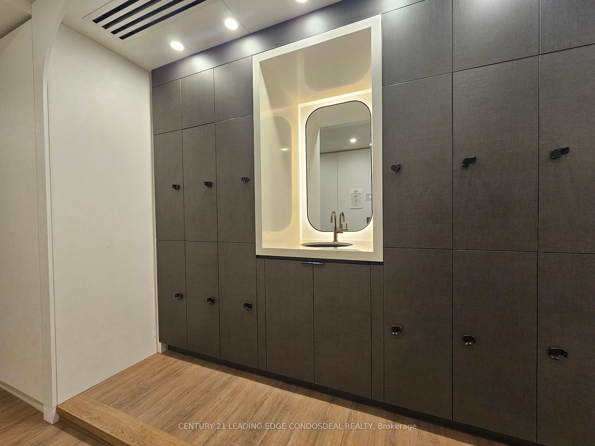 1100 Sheppard Avenue W #1137