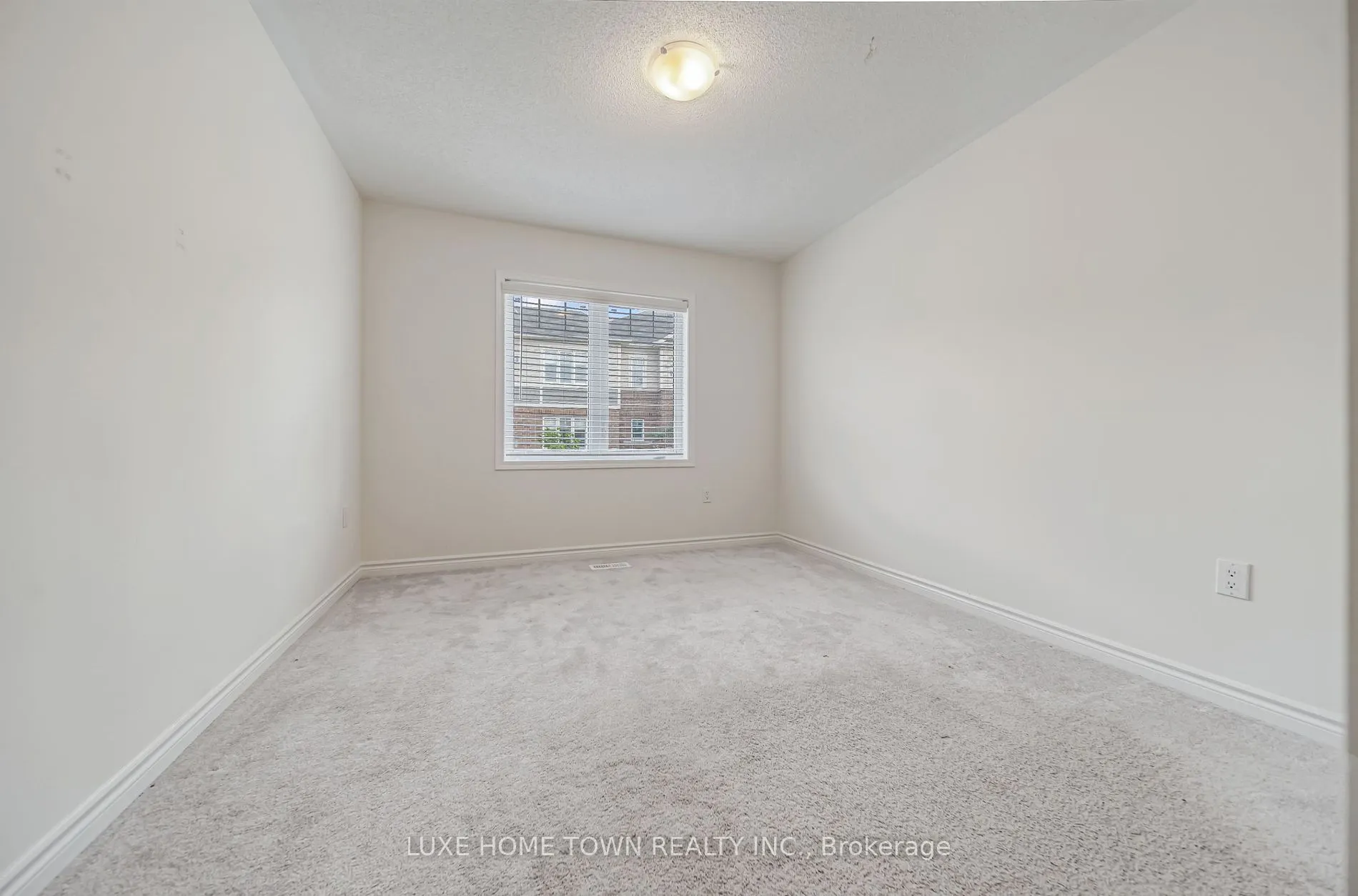 9 Leiterman Dr