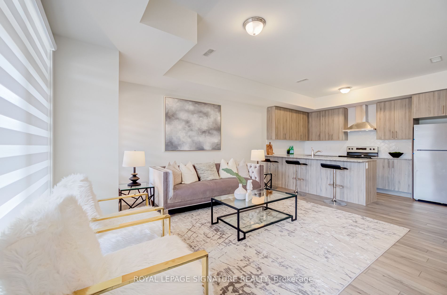 1557 Labine Pt