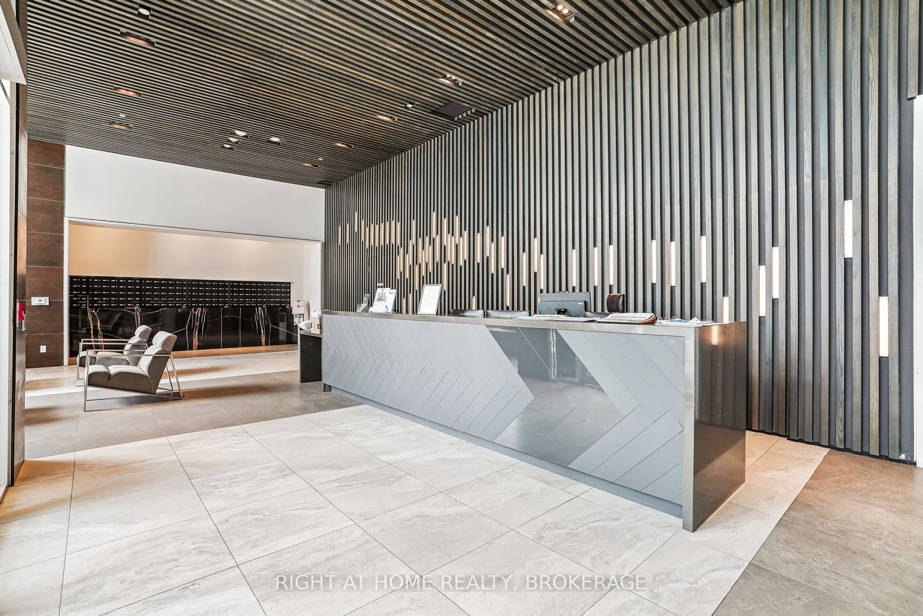 2485 Taunton Rd, #436