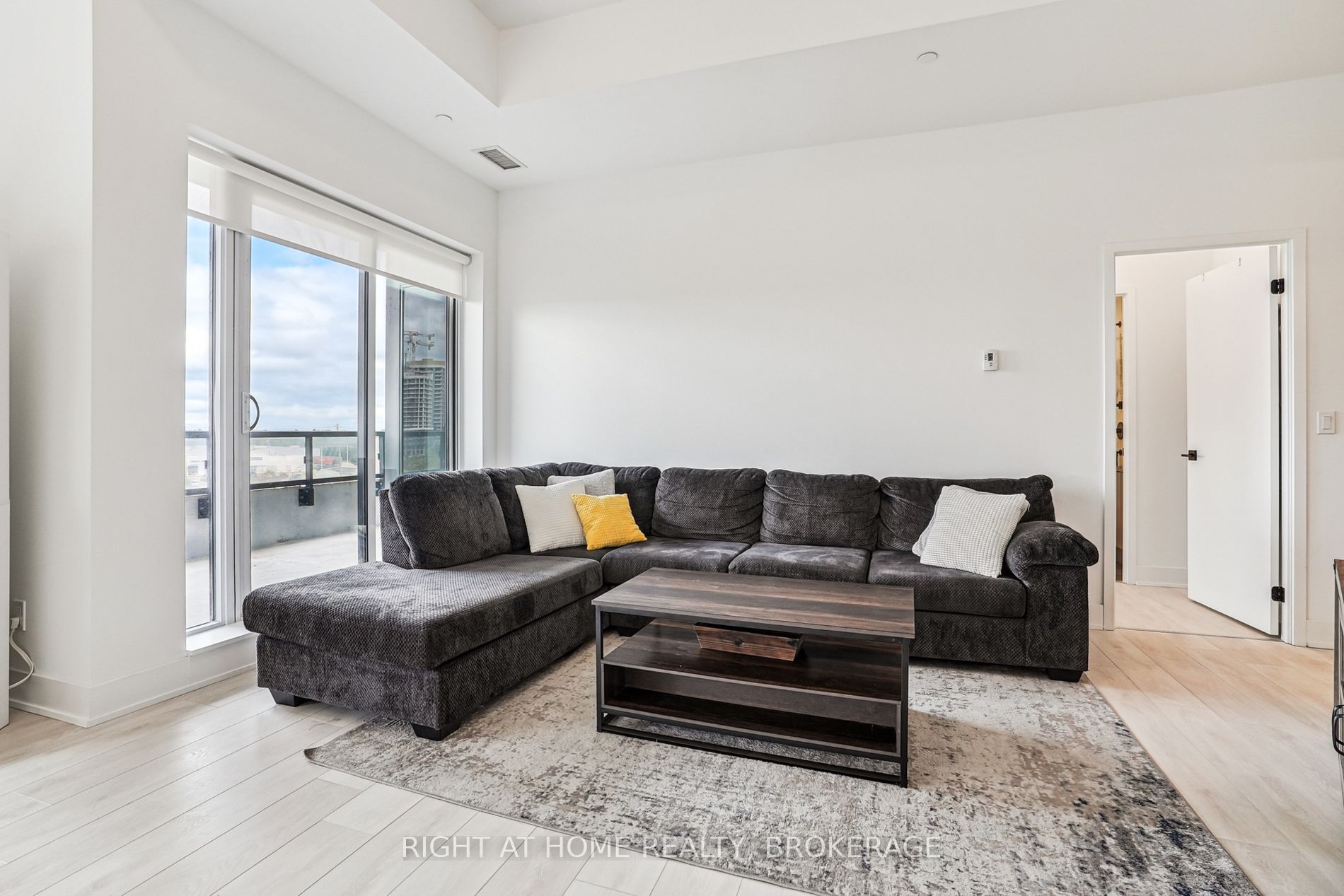 2485 Taunton Rd, #436