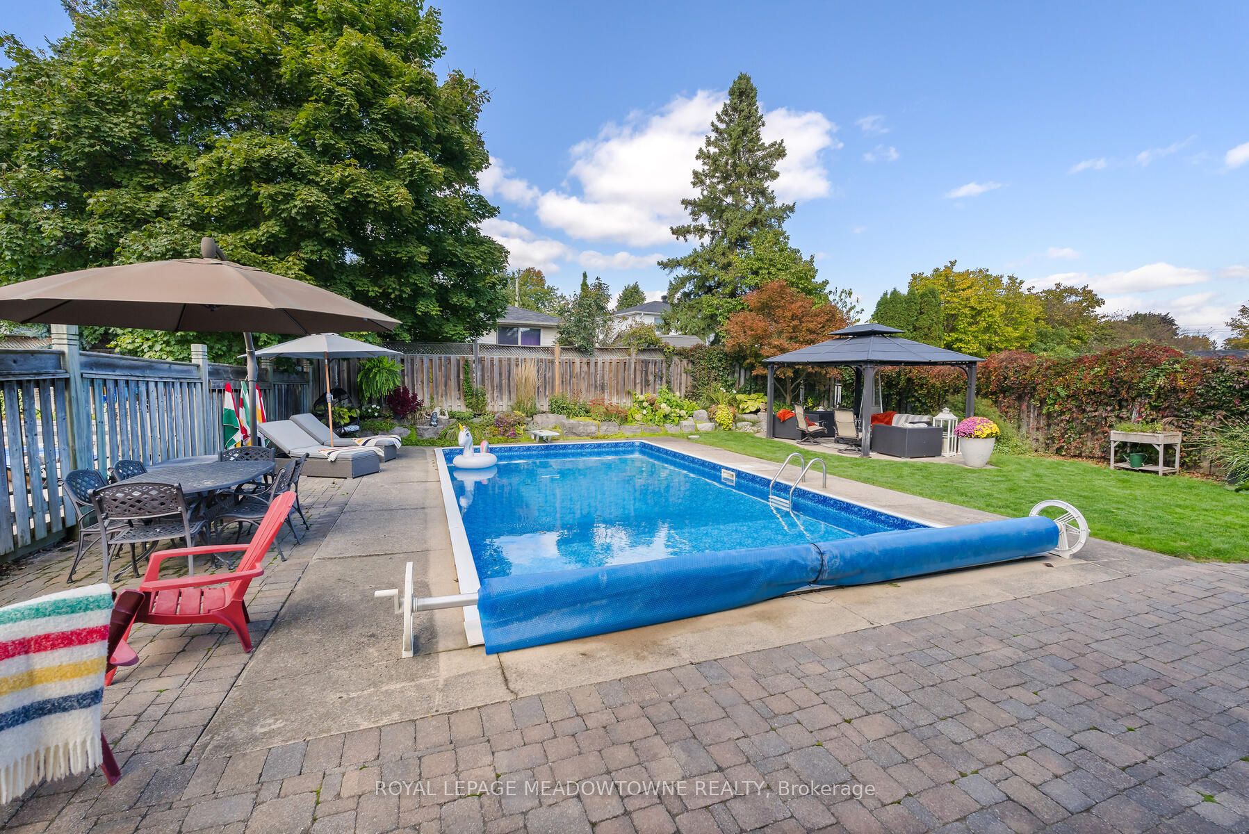 113 Irwin Cres